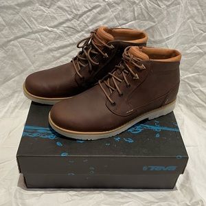 NEW Teva Durban Brown Leather Chukka boots Men’s 10
